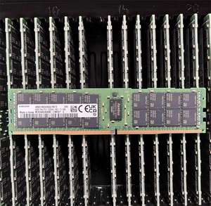 M393A8G40BB4-CWE <b>DDR4</b>-3200 RDIMM Dual Rank 64GB (1X64GB) 2RX4 - Product Image 5