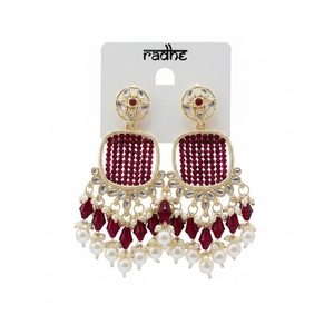 Pendientes colgantes chapados en oro con piedras Kundan y cuentas de Jewelemarket, accesorio de moda - Product Image 2