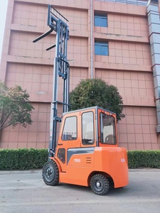 Chariot élévateur électrique à batterie de 3 tonnes de la marque RUM, certifié ISO9001 CE, batterie 80V 300AH, excellent <span class=keywords><strong>prix</strong></span>, en vente par un fournisseur chinois - Product Image 2
