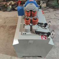 Machine automatique de fraisage de cylindres en bois pour la fabrication de tiges rondes en bois et le traitement du bois rond pour la fabrication de meubles