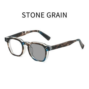 نظارات فوتوكرومية خفيفة الوزن للغاية ، إطار مربع كبير ، ضبط تلقائي الصبغة ، قارئ طول النظر الشيخوخي ، شعار مخصص من شركة تصنيع المعدات الأصلية - Product Image 6