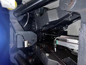 Máquina de Moldeo por Inyección Haitian MA 1600 III de Segunda Mano en Venta, con Servomotor, Capaz de Producir Diversas Piezas de Plástico - Product Image 4