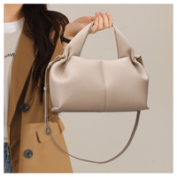 Produit Tendance 2026 Sac Nuage en PU Souple de Luxe Grande Capacité Élégant Durable Sac Fourre-tout Décontracté Plissé pour Femme