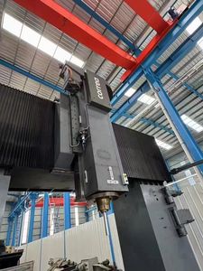 Prêt à expédier nouvelle arrivée FPV85 centre d'usinage de portique pentaédrique à vendre XYZ itinéraire 8500*3800*1250 à vendre - Product Image 4