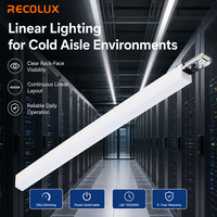 Système d'éclairage linéaire DALI avec luminaire LED auto-testant EM 3H en option pour la planification des situations d'urgence dans les centres de données