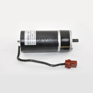 Moteur à clé d'encre Roland 037M808744 AC 220V 50Hz pour presse d'impression Roland - Product Image 4
