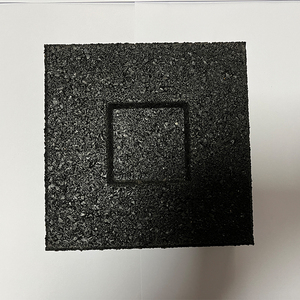 Blocs insonorisants en caoutchouc, design minimaliste, isolation phonique, forme rectangulaire noire - Product Image 5