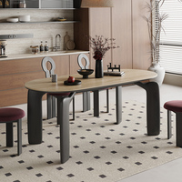 Luxus-Esstisch aus der Mitte des Jahrhunderts mit Massivholz beinen und Sinter steinplatte aus Kunststein für das Home Restaurant Apartment Hotel