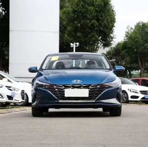 Hyundai Elantra <span class=keywords><strong>hybride</strong></span> essence 2020 d'occasion à bas <span class=keywords><strong>prix</strong></span> – Véhicule fiable - Product Image 2