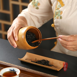 Handmade Bamboo Tea Caddy With Wooden Lid Airtight Storage Jar For Tea Ceremony Chinese Style Portable Travel Use - Product Image 4