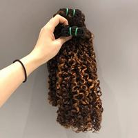 Lot de Cheveux Humains Vierges Brésiliens Bouclés Pixie en Gros, Trame Super Double Drawn 100% Vierge Coupe Pixie avec Fermeture Frontale en Dentelle