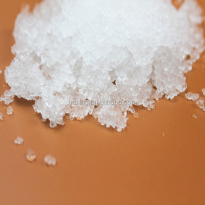 Vente en gros de poudre blanche SAP polymère super absorbant du Japon pour les couches et les matières premières de serviettes hygiéniques