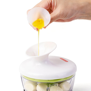 Nouveaux modèles en promotion : Hachoir manuel compact et écologique pour fruits et oignons, fourni directement par l'usine - Product Image 4