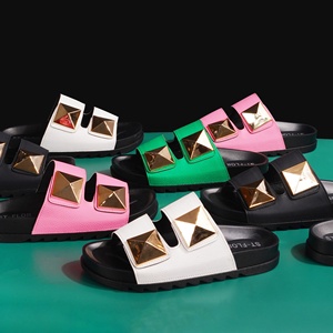 <span class=keywords><strong>Sandali</strong></span> con Fibbia da Donna a Prezzo di Fabbrica, Ciabatte di Lusso con Borchie, Scarpe Estive Slip-on, <span class=keywords><strong>Sandali</strong></span> Piatti da Donna - Product Image 3