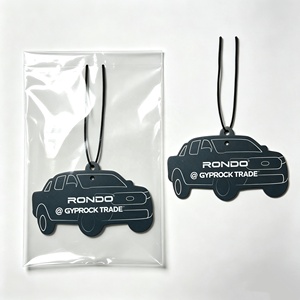 Ambientador de Coche Personalizado con Forma de Papel, Ambientador de Coche de Lujo con Logotipo Personalizado y Todas las Fragancias - Product Image 1