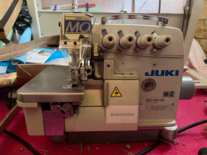 Machines à coudre surjeteuses industrielles d'occasion <span class=keywords><strong>Juki</strong></span> 6816 à moteur servo économe en énergie et hautement efficaces MO-6816 - Product Image 6