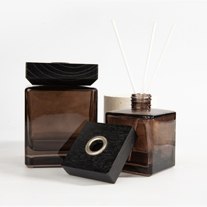 新しいアロマセラピーディフューザーJae 50Ml 100Ml 150Ml 200Ml 500Ml空の黒のスクエアボトル木製キャップ付き - Product Image 4