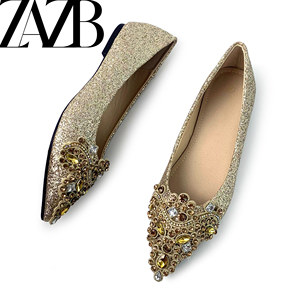 รองเท้าสตรีแฟชั่นส้นเตี้ยสไตล์จีนผูกโบว์ที่สวยงามออกแบบได้ตามต้องการ - Product Image 3
