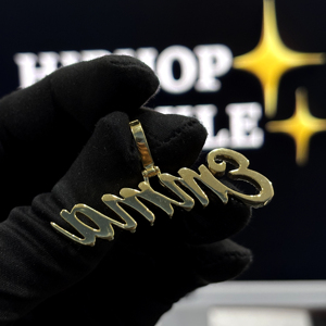Colgante Personalizado HIPHOP SPARKLE con Nombre Emma, Plata de Ley 925, Chapado en Oro, Moissanita VVS, Collar con Letras Escritas Estilo Hip Hop - Product Image 3