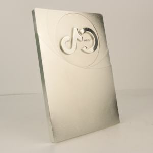 Plaque Métallique de Haute Qualité 2026 Personnalisée à Bas <span class=keywords><strong>Prix</strong></span> pour Bouton de Lecture <span class=keywords><strong>YouTube</strong></span> TikTok, Bouclier, Trophée, Médailles, Artisanat Métallique - Product Image 5