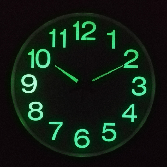 Factory Price 12 Inch Antique Quartz Clock Luminous Glow in the Dark Night Light Wall Clock