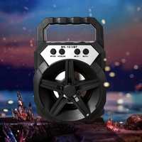 2023 haut-parleur portable avec mini haut-parleur portable étanche à lumière LED petit haut-parleur BT