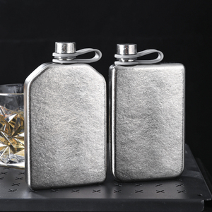 Gourde en titane portable 200 ml (6,76 oz) ultralégère pour whisky, liqueur et alcool – Accessoire <span class=keywords><strong>de</strong></span> <span class=keywords><strong>camping</strong></span> - Product Image 2