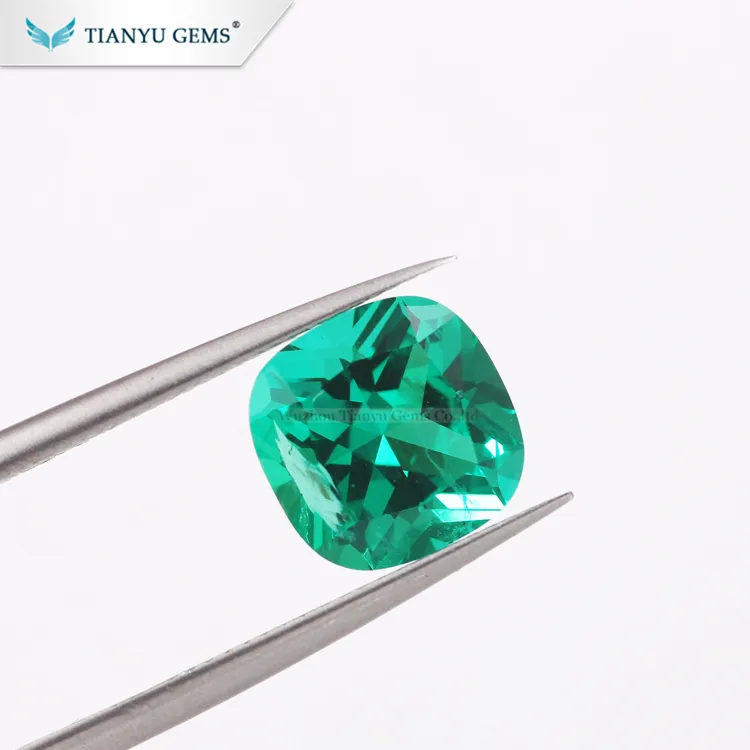 New Fashion synthetic Colombia Green Emerald, 8*8 mm square cushion cut