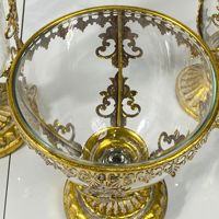 Décoration de maison de luxe, centre de table américain en forme de fleur découpée, vases en fer forgé doré, ornements en verre vintage pour mariage