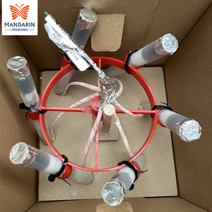 Chinesische Fabrik: Dreiklang-Flugscheiben-Feuerwerk 1.4G – Pfeifendes Himmelsfeuerwerk-Spielzeug, Pyrotechnik - Product Image 1