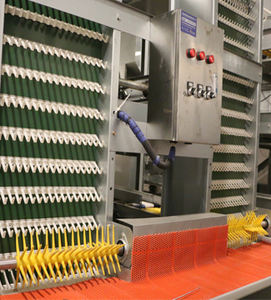 Nouveau <span class=keywords><strong>poulailler</strong></span> en acier galvanisé entièrement automatisé de type H à longue durée de vie de haute qualité pour ferme d'élevage de poulets - Product Image 5