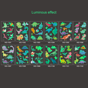 Autocollants de <span class=keywords><strong>tatouage</strong></span> lumineux imperméables pour enfants temporaires non toxiques de petite taille personnalisés - Product Image 4