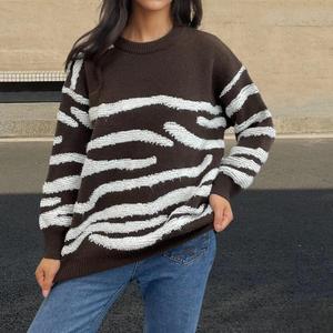 Pull en tricot à rayures <span class=keywords><strong>zèbre</strong></span> pour femme, col rond, boutons aux épaules, manches longues, style décontracté, automne-hiver - Product Image 3