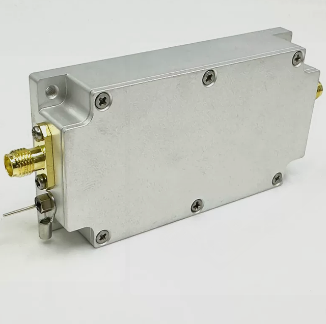 2.4GHz RF Power Amplifier Module 2.3-2.6GHz 10W Output 40dB Gain SMA Female RF Amplifier Module