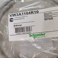 39. Câble de connexion terminal à distance 100 % original neuf VW3A1104R10 1m pour variateur de fréquence VFD en stock