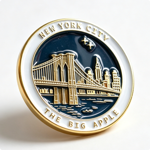 New York City Medal Gold Plated Zinc Alloy Hard Enamel Souvenir Circular Shape Cityscape Theme - Product Image 6