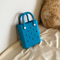 Mini sac fourre-tout EVA, sac de plage tendance EVA, petit sac à main d'été imperméable pour femmes, logo personnalisé, faible MOQ, stock disponible, couleurs mélangées