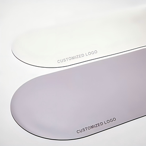 Alfombrilla de Yoga de Goma PU y Gamuza Antideslizante Ecológica con Logotipo Personalizado al por Mayor, Forma Ovalada Curva para Pilates, Fitness, Gimnasio en Casa - Product Image 2