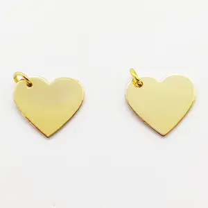 Mode Blank Ontwerp Hartvorm Gegraveerd Logo Custom Size Charme Gold Plating Metalen Hanger Sieraden Voor Decoratie