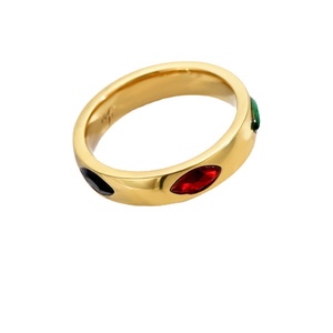 Bague en acier inoxydable avec zircon ovale brillant de couleur or, tendance et très vendue, pour les mariages romantiques et les fêtes - Product Image 1