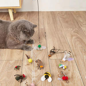 Snows Paws Giocattolo per Gatti in Plastica Divertente e alla Moda con Testa Sostituibile per Stuzzicare gli Insetti - Essenziale per il Divertimento di Gatti e Cani - Product Image 2