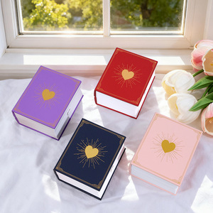 Caja de Joyería con Forma de Libro Creativa y Novedosa para Regalo de San Valentín con Rosa, sin Cierre, en Forma de Collar - Product Image 3