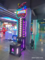 Mesin Game Arcade Tinju Elong Indoor yang Dioperasikan dengan Koin/Uang Kertas, Garansi 1 Tahun, Bahasa Inggris, Konektivitas RF Metalik