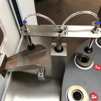 Machine de remplissage et de scellage automatique électrique haute vitesse pour boissons, machine rotative d'emballage de capsules de café, capsuleuse de capsules métalliques 63