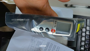 Termómetro Infrarrojo Testo 830-T4, Medición Remota Precisa sin Contacto - Product Image 3