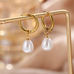 Boucles d'oreilles pendantes élégantes et luxueuses en perles, simples et tendance pour femmes, bijoux en gros pour usage quotidien – Vente chaude - Product Image 5