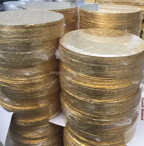 Planches à gâteaux ondulées rondes et carrées en aluminium doré