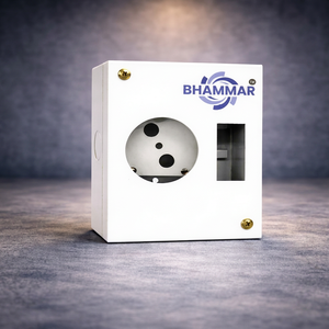 Caja de Distribución BHAMMAR 16A 230V IP54 para Uso Interior, Plástico Blanco - Product Image 1