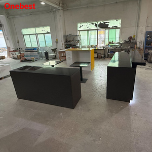 Arredamento per Cucine di Ristoranti, Banconi e Tavoli da <span class=keywords><strong>Bar</strong></span> in Corian Bianco e Nero, Tavoli da <span class=keywords><strong>Bar</strong></span> per Hotel - Product Image 3