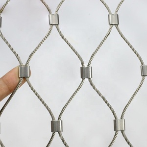 Type noué ou virole 40x40 <span class=keywords><strong>50x50</strong></span> 60x60mm ouverture en acier inoxydable 316 filet de <span class=keywords><strong>maille</strong></span> de câble métallique pour mur vert - Product Image 4